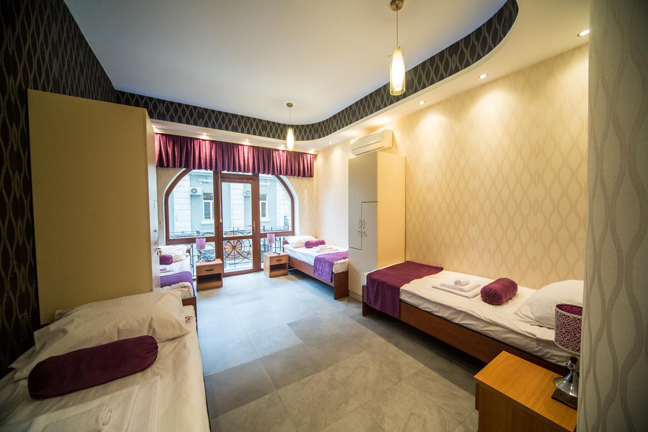 Hostel Inn Hotel&Hostel Baku Exterior photo